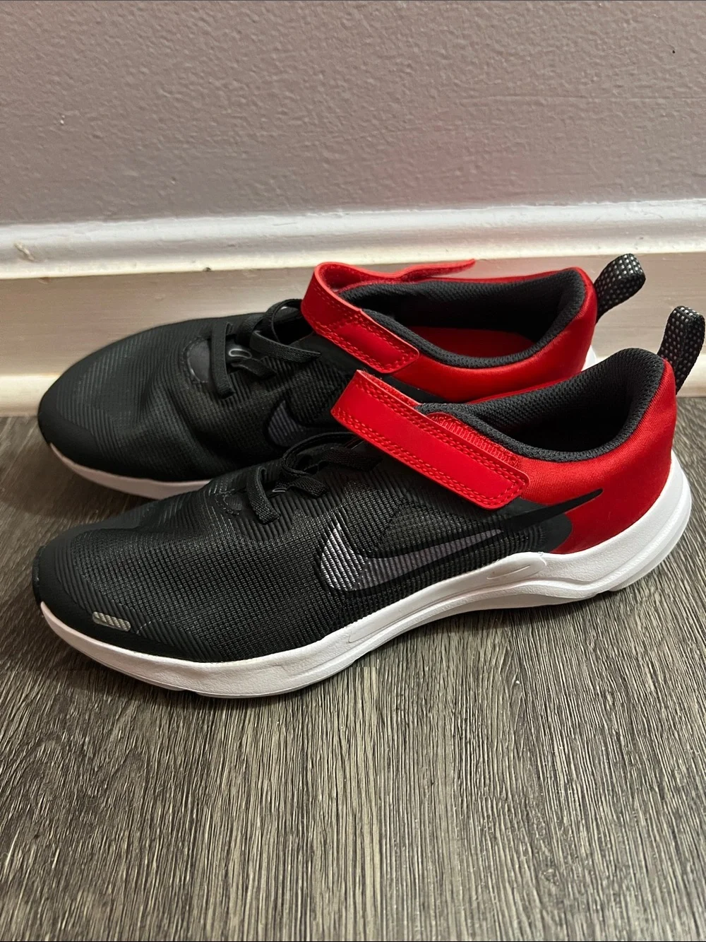 Nike Kids Black and Red Velcro Athletic Sneakers